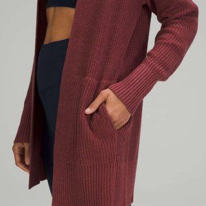 lululemon athletica | Cashlu Sweater Wrap | Mulled Heathered Wine